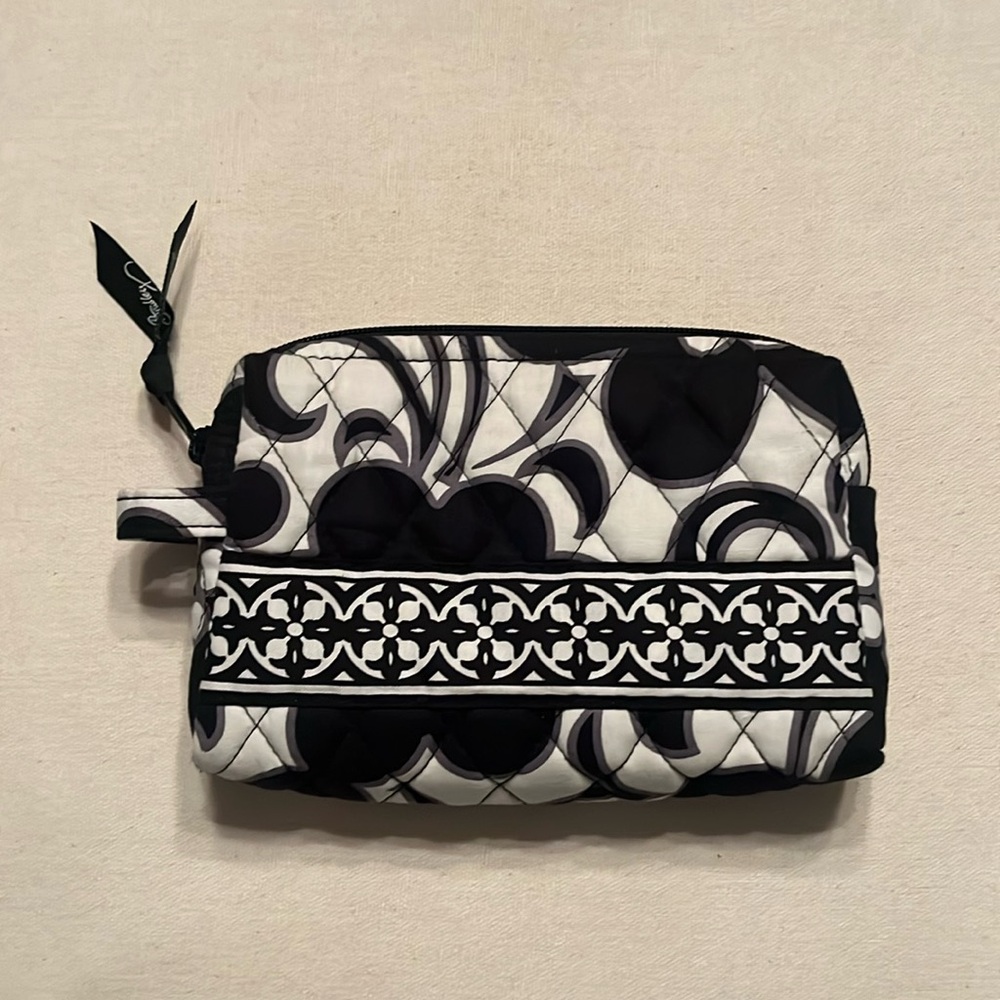 Vera Bradley cosmetic Pouch
